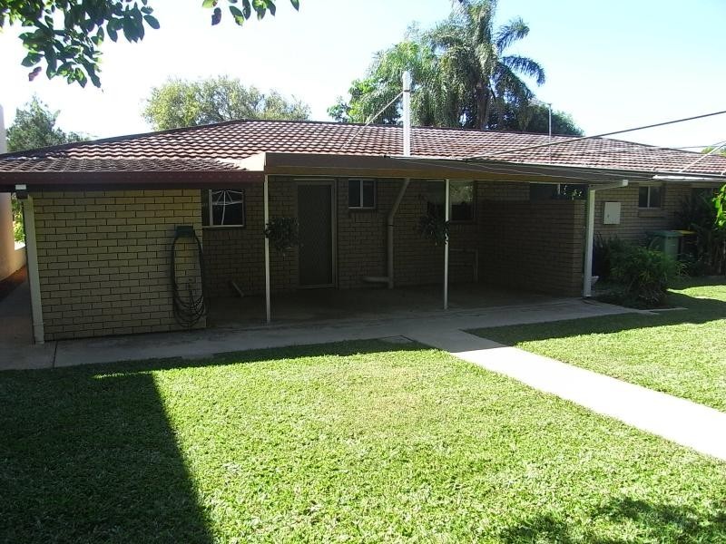 23 CHARLES HODGE AVENUE, Mount Pleasant QLD 4740