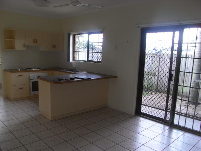 6 WRASSE COURT, Andergrove QLD 4740