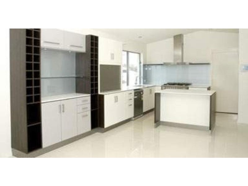 15 SEAFARER COURT, Blacks Beach QLD 4740