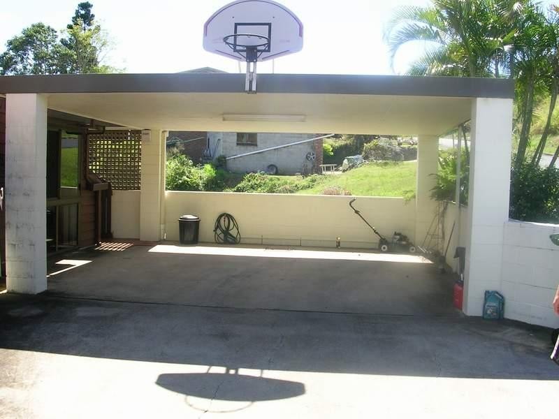 21 CAPTAIN BLACKWOOD DRIVE, Sarina Beach QLD 4737