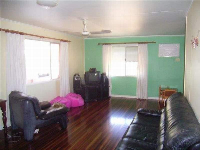 5 RENIER CRESCENT, Moranbah QLD 4744