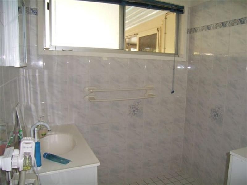 6 SHANNON DRIVE, Moranbah QLD 4744