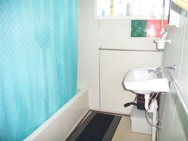 22 SPRING CRESCENT, Dysart QLD 4745