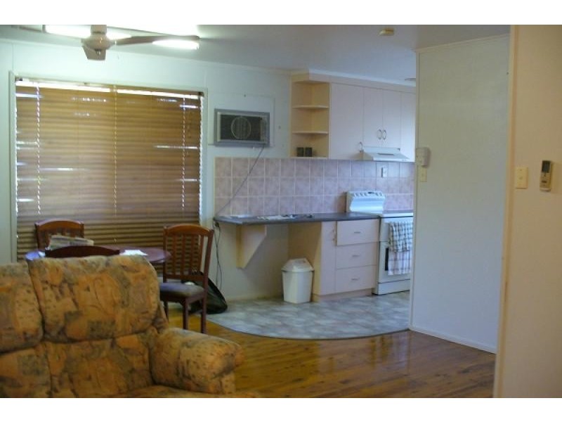 15 FRASER STREET, Moranbah QLD 4744