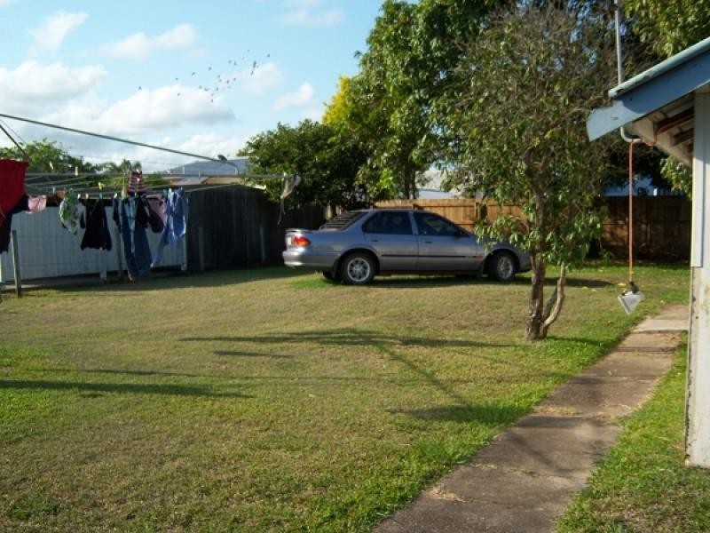 14 BLACK STREET, South Mackay QLD 4740