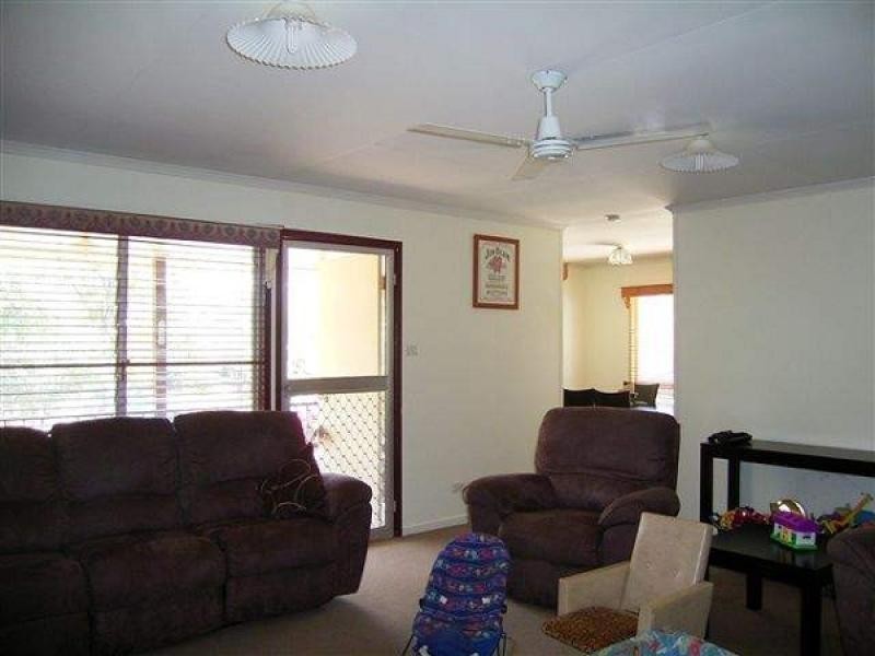 4 LEICHHARDT DRIVE, Moranbah QLD 4744
