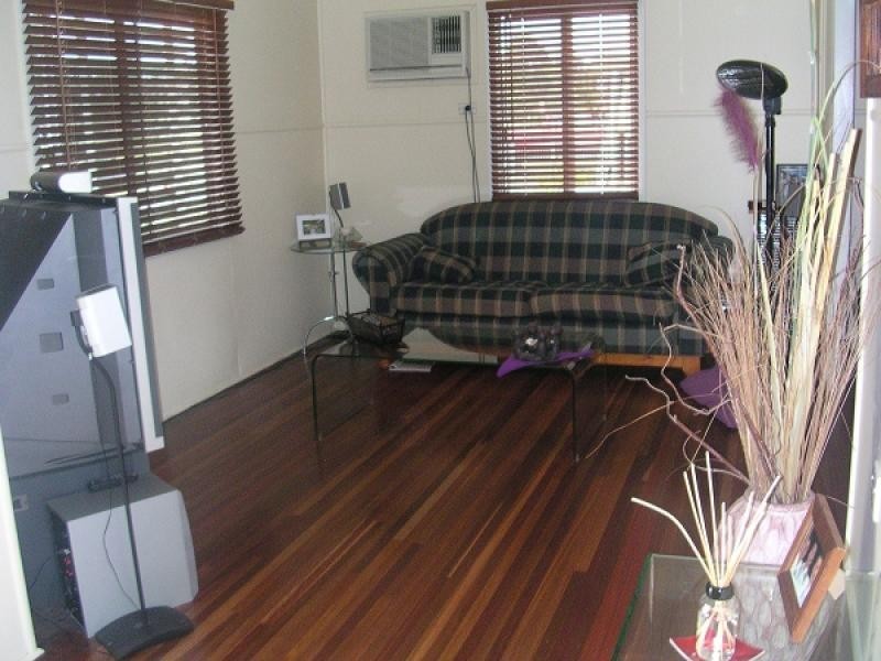 65 PENN STREET, South Mackay QLD 4740