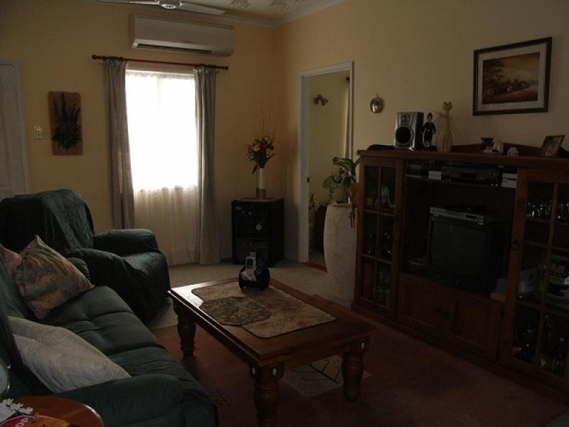 30 MEADOW STREET, North Mackay QLD 4740