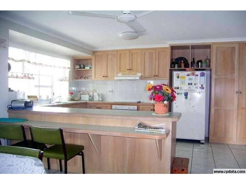 3 NATHAN COURT, Beaconsfield QLD 4740