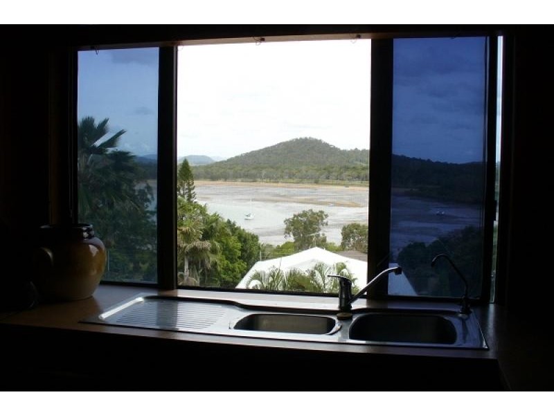 21 Captain Blackwood Drive, Sarina Beach QLD 4737