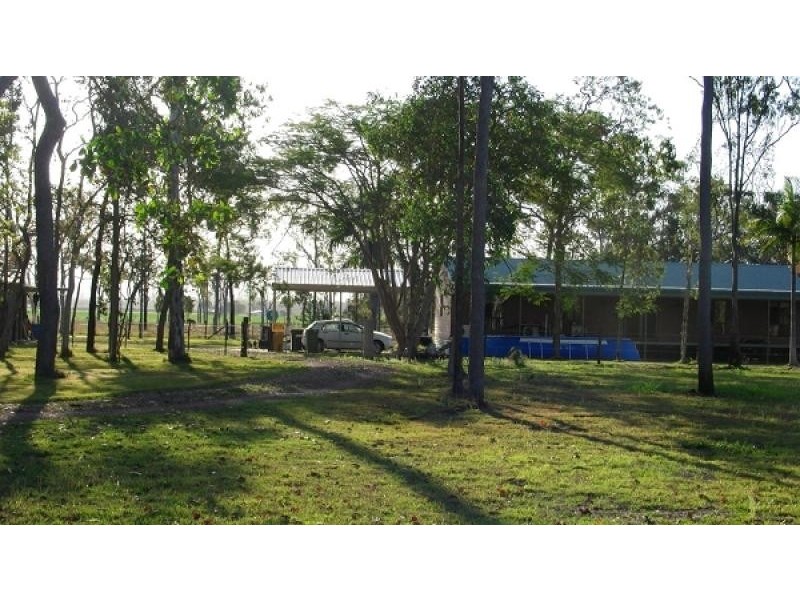 3016 Mackay Eungella Road, Mirani QLD 4754