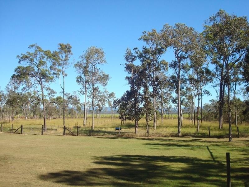 3016 Mackay Eungella Road, Mirani QLD 4754