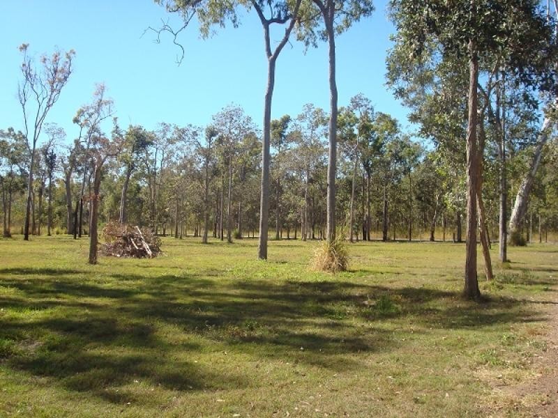 3016 Mackay Eungella Road, Mirani QLD 4754