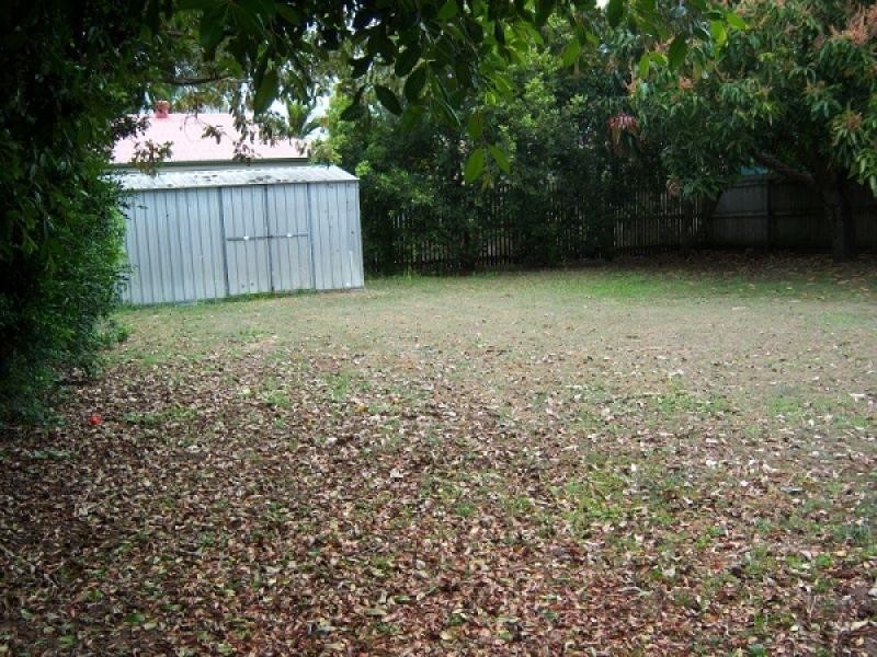 31 Edmonds Street, Bucasia QLD 4750