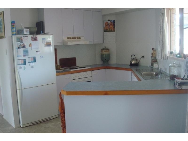 18 Grace Crescent, Slade Point QLD 4740