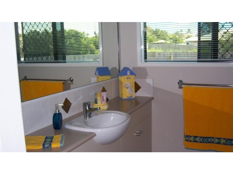 48 O’Brien Esplanade, Shoal Point QLD 4750