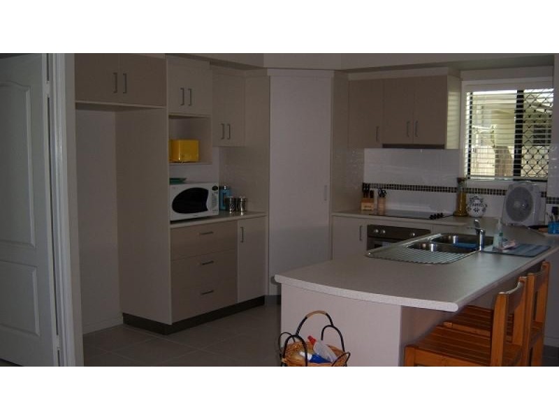 48 O’Brien Esplanade, Shoal Point QLD 4750