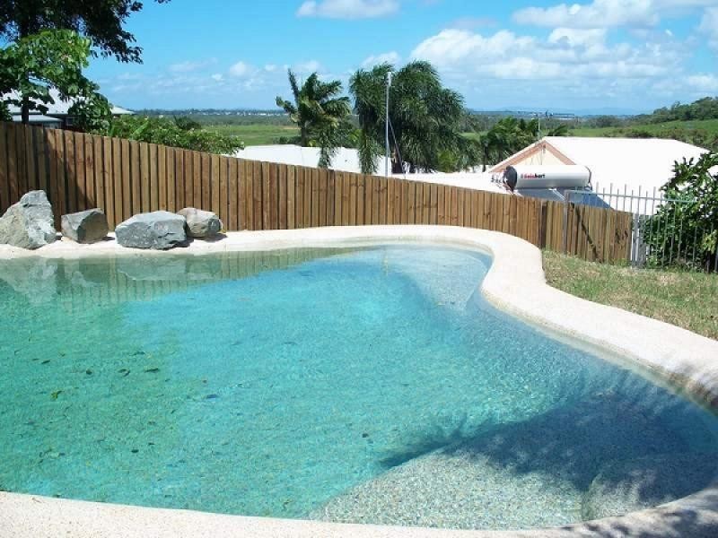 22 McLaughlin Drive, Eimeo QLD 4740