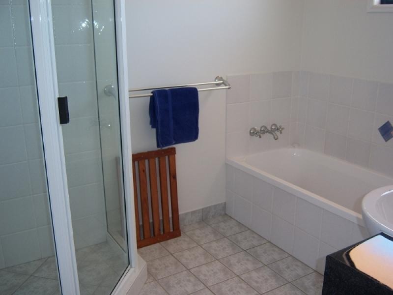 Unit 4, 21 Holland Street, West Mackay QLD 4740