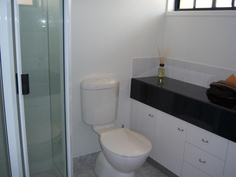 Unit 4, 21 Holland Street, West Mackay QLD 4740