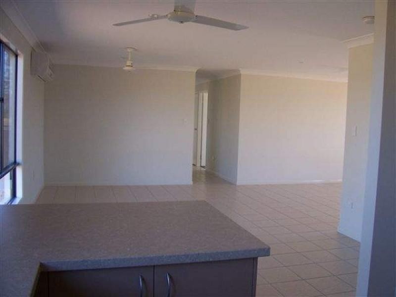 15 Cassia Court, Nebo QLD 4742