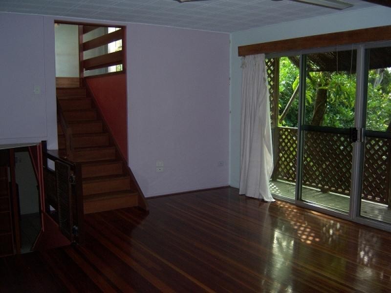 17 Mowlam Street, Eimeo QLD 4740
