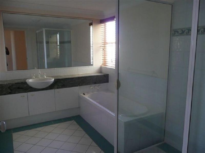 Apartment 17, 3 Megan Place, Mackay Harbour QLD 4740