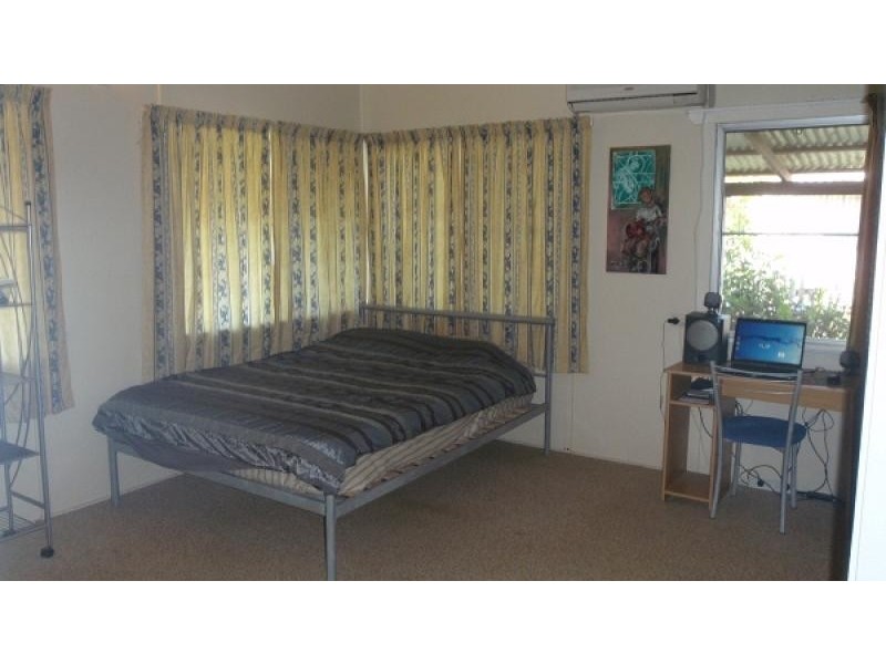 9 High Street, North Mackay QLD 4740