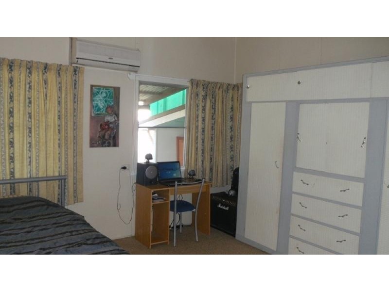 9 High Street, North Mackay QLD 4740