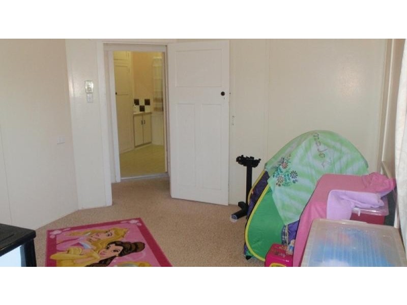 9 High Street, North Mackay QLD 4740