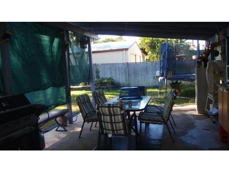 11 Ernest Street, North Mackay QLD 4740