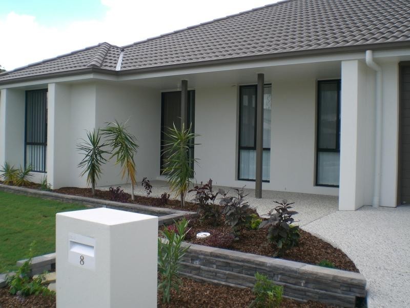 8 RIBBONWOOD STREET, Sippy Downs QLD 4556