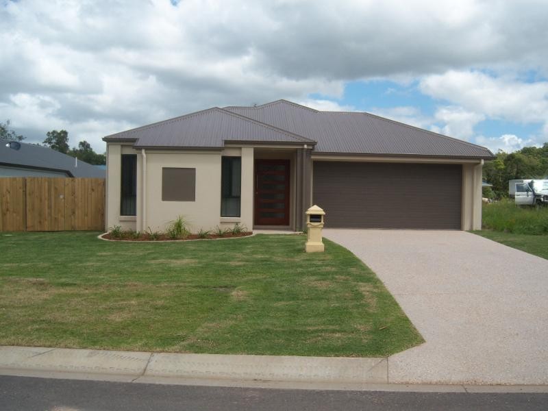 27 IMAGINATION DRIVE, Nambour QLD 4560
