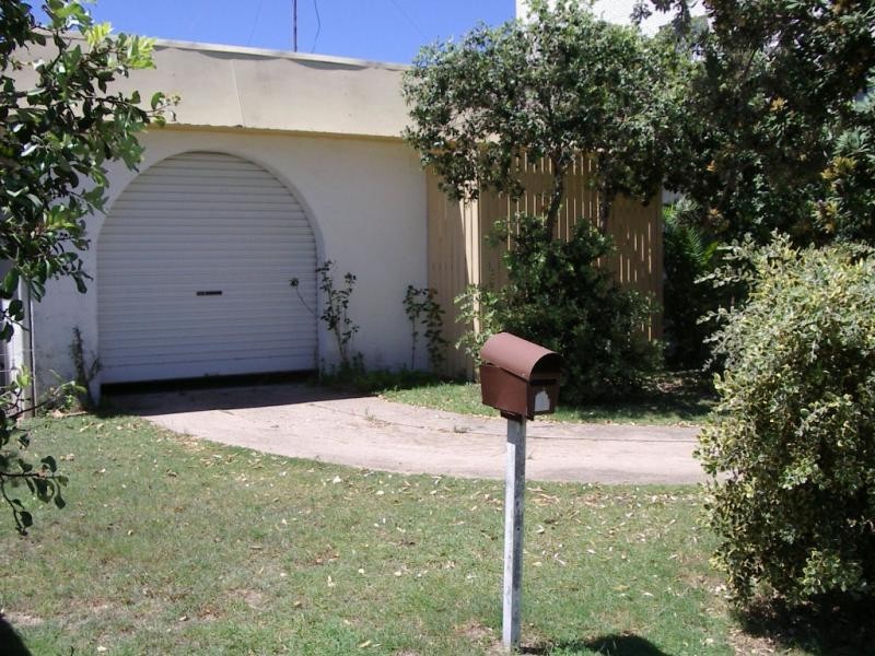 UNIT 1/3 BOOROOK, Buddina QLD 4575