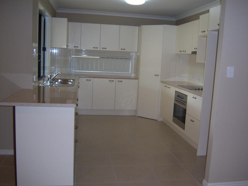 5 Alpinia St, Sippy Downs QLD 4556