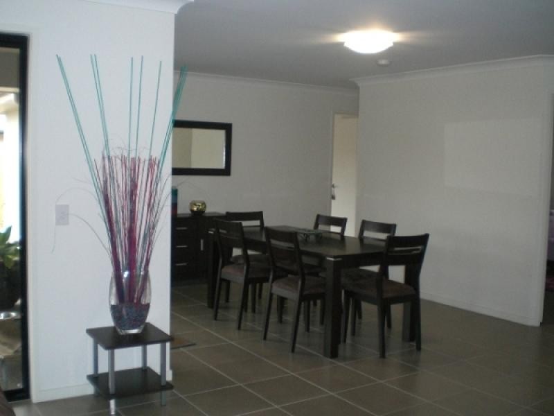 5 Gum Blossom Ct, Sippy Downs QLD 4556