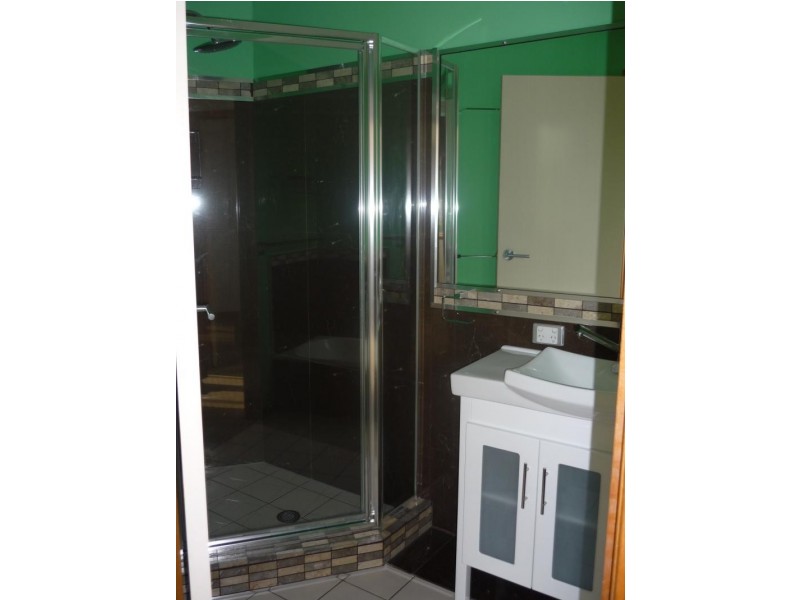 Unit 1/57 Netherton Street, Nambour QLD 4560