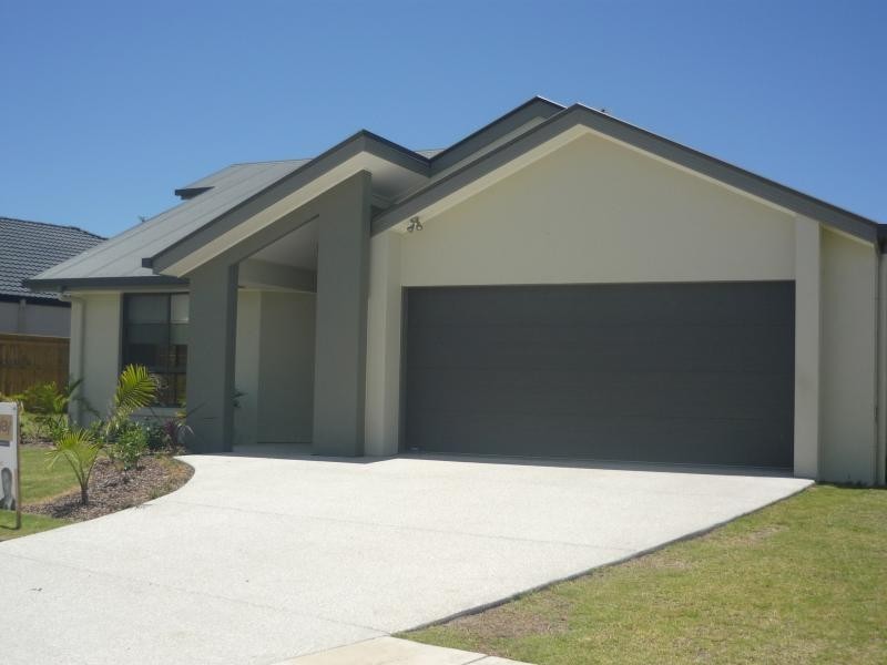 4 PEPPERMINT CRESENT, Sippy Downs QLD 4556