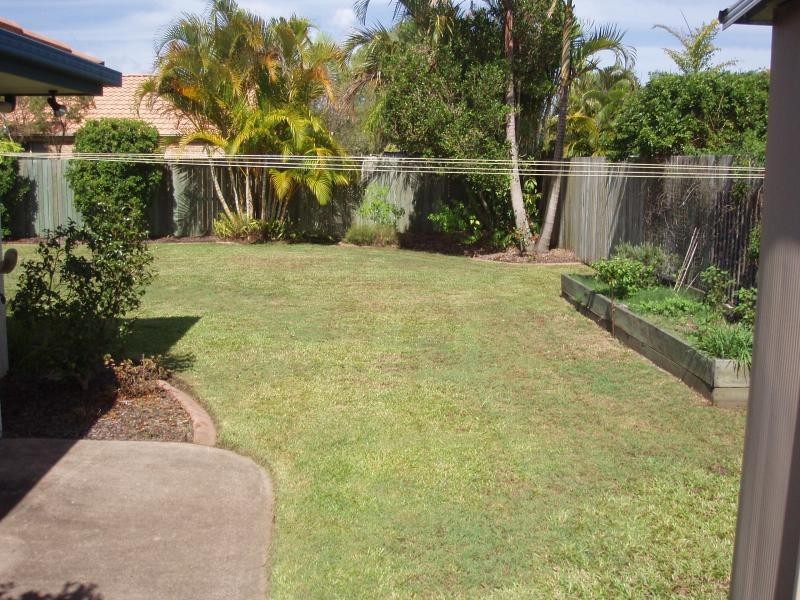 14 CANDLEBARK CT, Mountain Creek QLD 4557