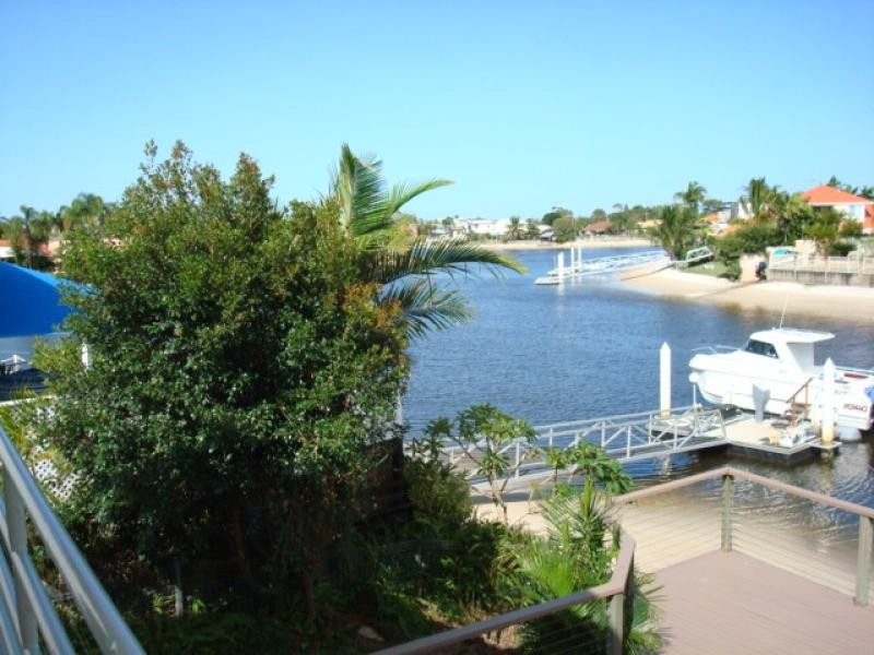 Unit 14 A ADMIRALS COURT, Mooloolaba QLD 4557