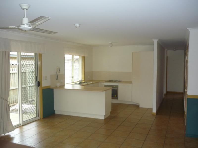 10 CARIB COURT, Mountain Creek QLD 4557