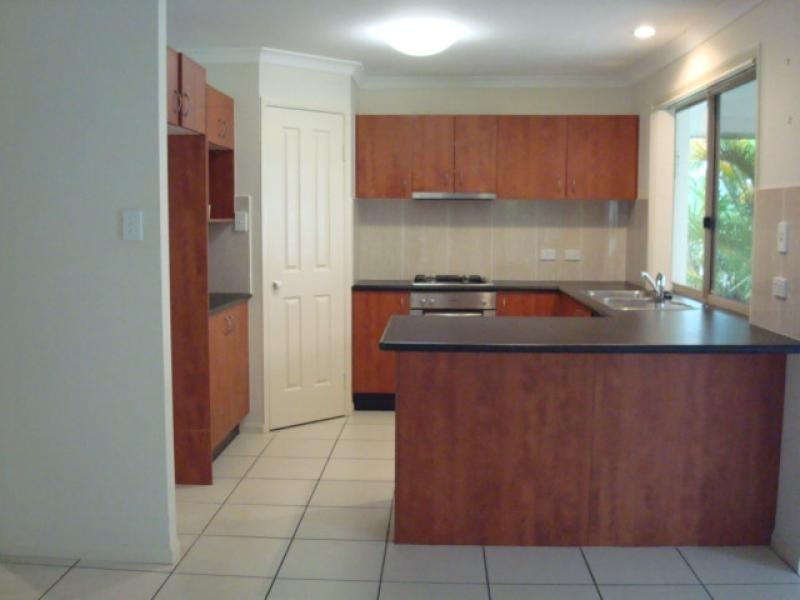 16 LINACRE STREET, Sippy Downs QLD 4556