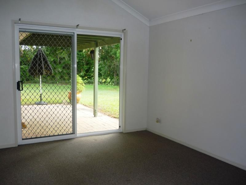 8 GREENWAY PLACE, Mountain Creek QLD 4557