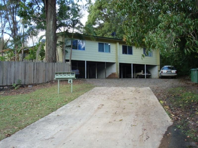 Unit 2/4 HOCKING STREET, Nambour QLD 4560