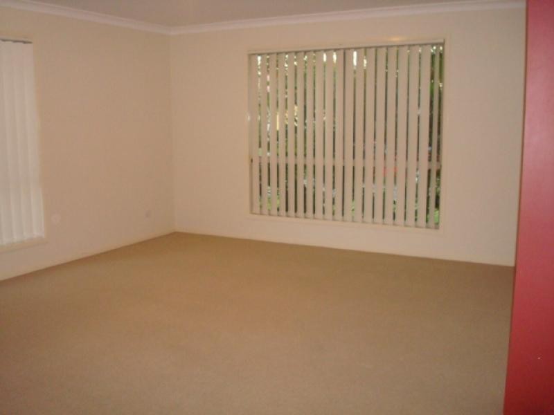 16 LINACRE STREET, Sippy Downs QLD 4556