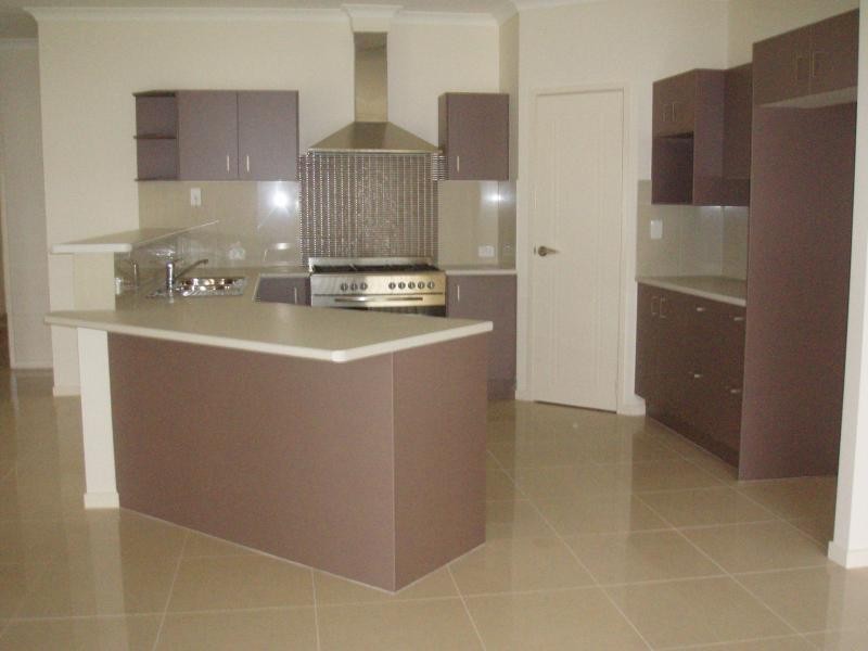 7 MARSALIS ST, Sippy Downs QLD 4556