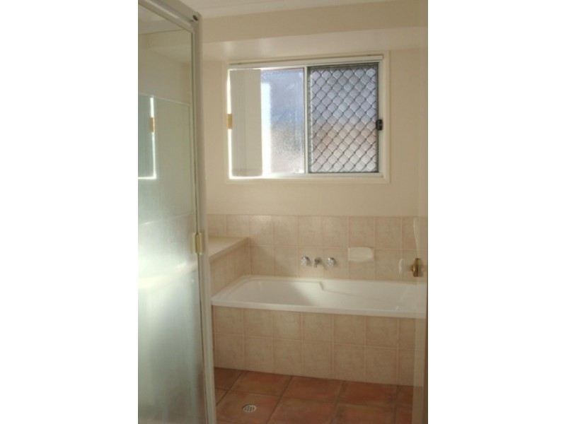 11 GREENWAY PLACE, Mountain Creek QLD 4557