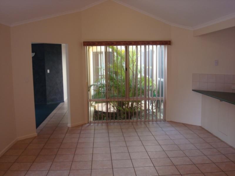 39 SORBONNE CLOSE, Sippy Downs QLD 4556