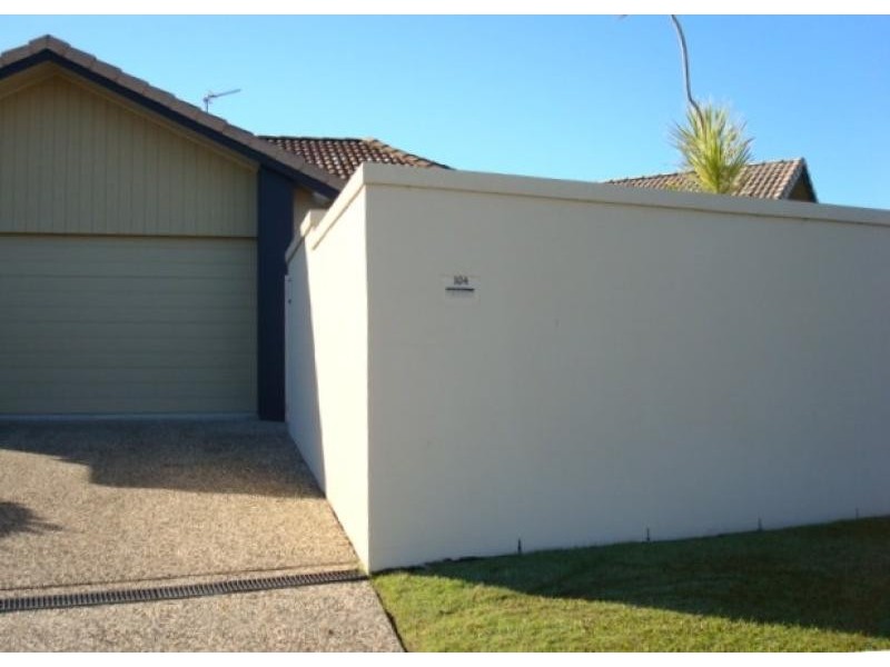 104 MAROOCHY WATERS DRIVE, Maroochydore QLD 4558