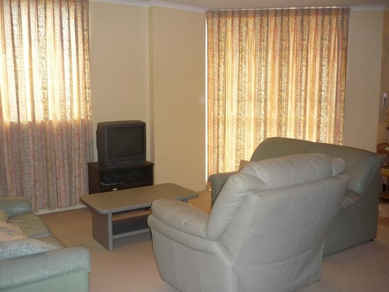 Unit 111/150 BANYANDA TOWERS, DUPORTH AVE, Maroochydore QLD 4558